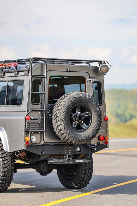1983 Land Rover Defender 110 - Image 18 of 31