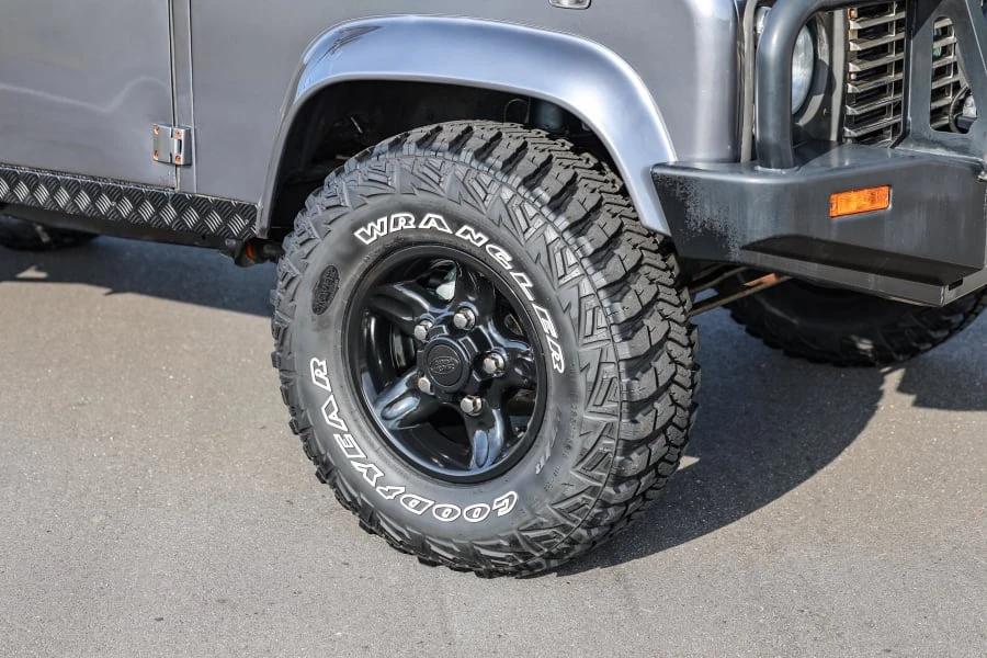 1983 Land Rover Defender 110 - Image 24 of 31