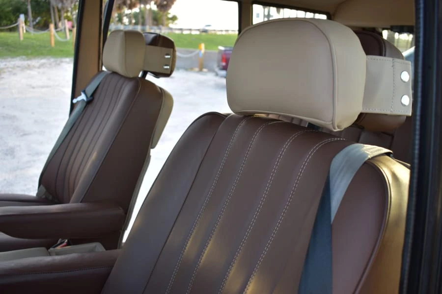 1983 Land Rover Range Rover Classic - Image 12 of 23