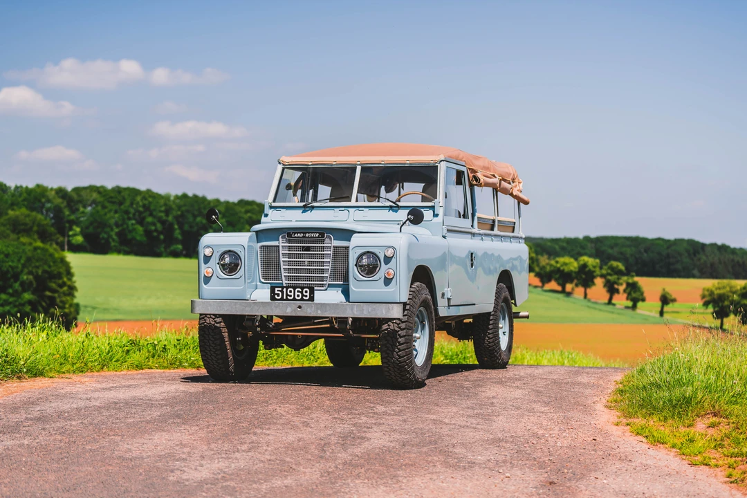 1983 Land Rover Series III 109 - Image 3 of 31
