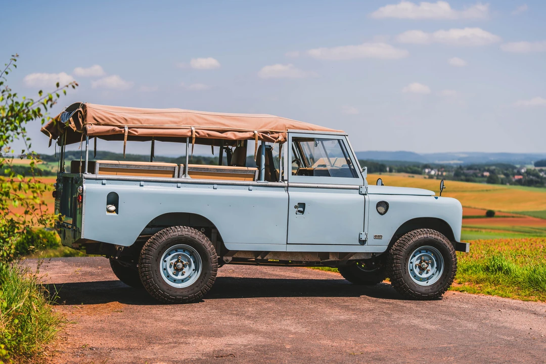 1983 Land Rover Series III 109 - Image 8 of 31