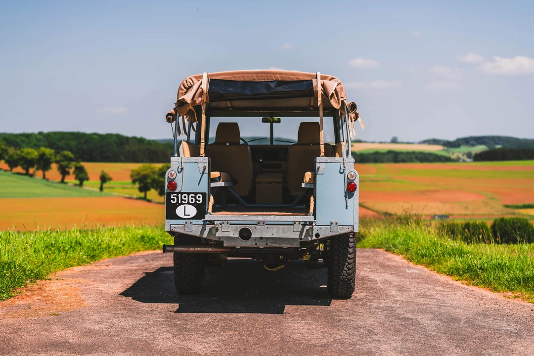 1983 Land Rover Series III 109 - Image 6 of 31