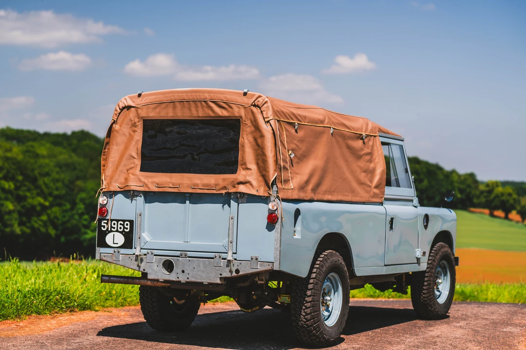 1983 Land Rover Series III 109 - Image 15 of 31