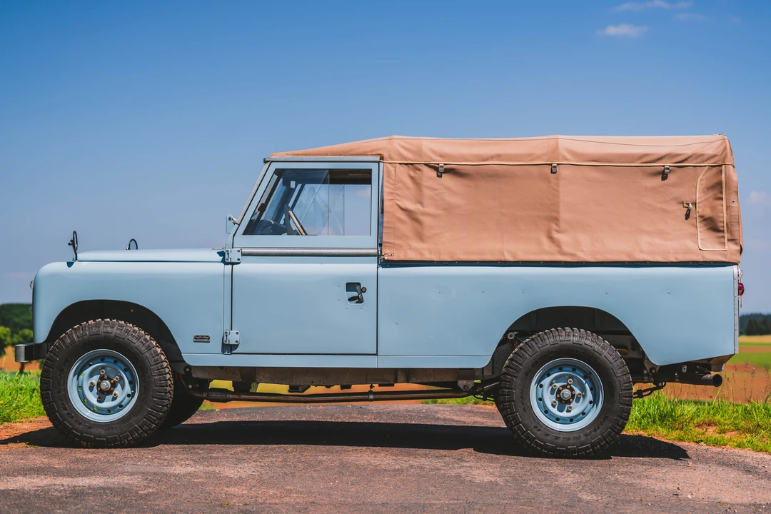 1983 Land Rover Series III 109 - Image 12 of 31