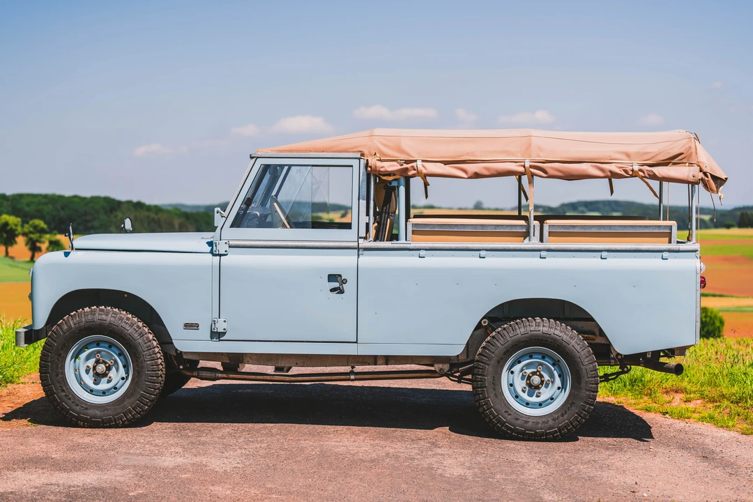 1983 Land Rover Series III 109 - Image 4 of 31