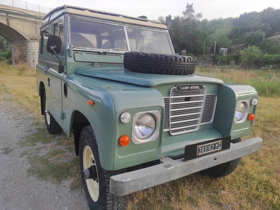 1982 Land Rover Series III 88 - Image 12 of 30