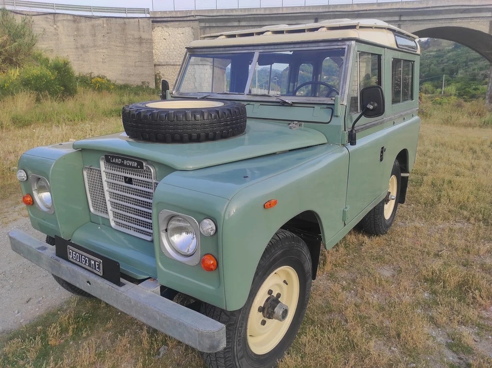 1982 Land Rover Series III 88 - Image 4 of 30