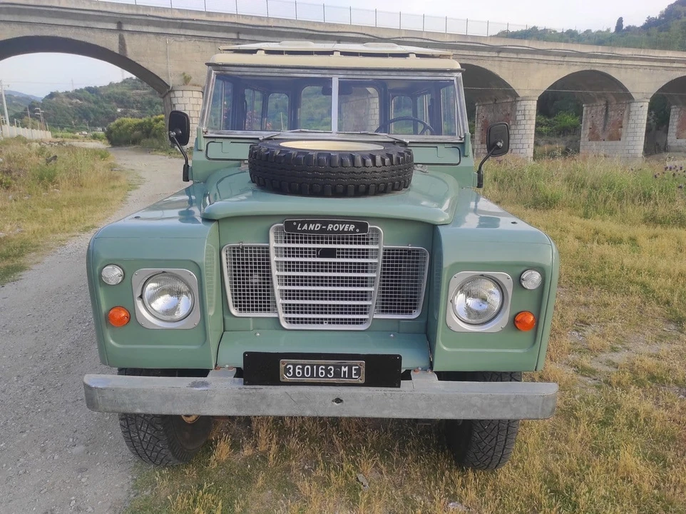 1982 Land Rover Series III 88 - Image 3 of 30