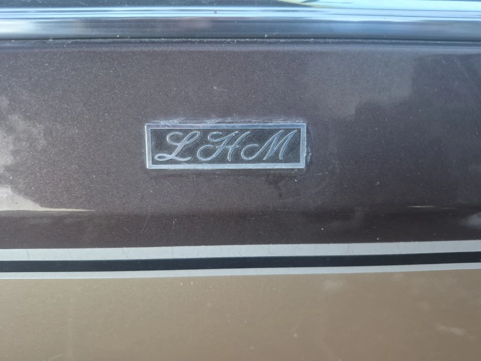 1983 Lincoln Continental 7th Gen - Image 6 of 20