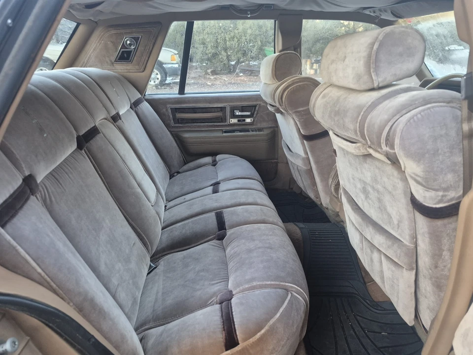 1983 Lincoln Continental 7th Gen - Image 8 of 20