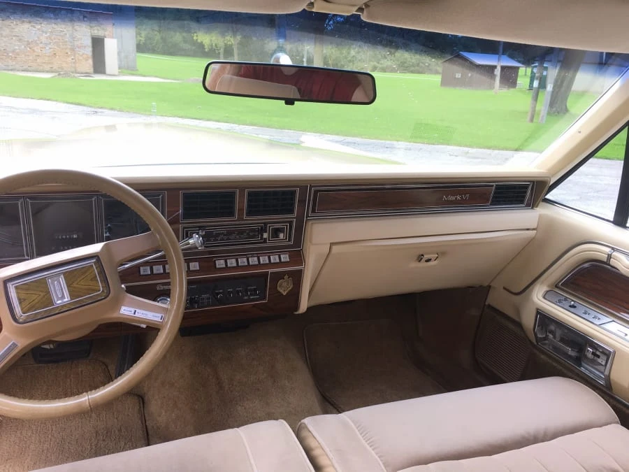 1983 Lincoln Continental 7th Gen - Image 2 of 12