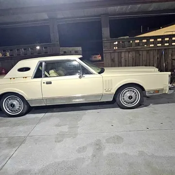 1983 Lincoln Continental 2 Door