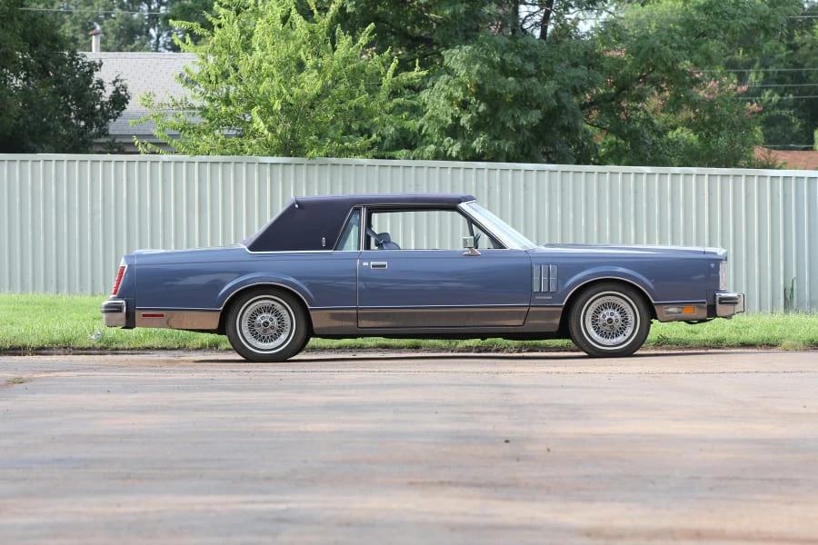 1983 Lincoln Continental Mark VI - Image 2 of 7