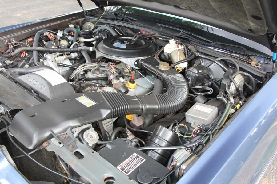 1983 Lincoln Continental Mark VI - Image 6 of 7