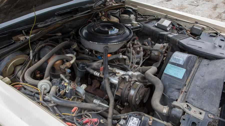 1983 Lincoln Continental Mark VI - Image 7 of 12