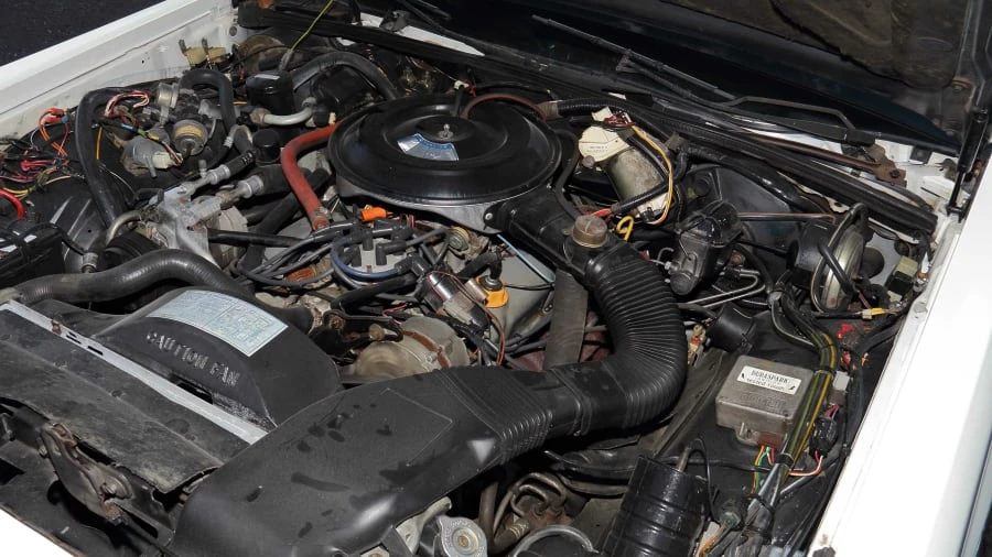 1983 Lincoln Continental Mark VI - Image 6 of 20
