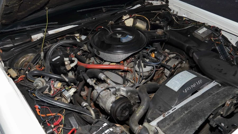 1983 Lincoln Continental Mark VI - Image 7 of 20