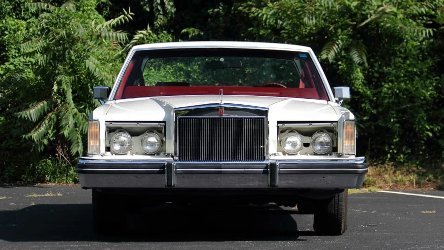 1983 Lincoln Continental Mark VI - Image 14 of 20