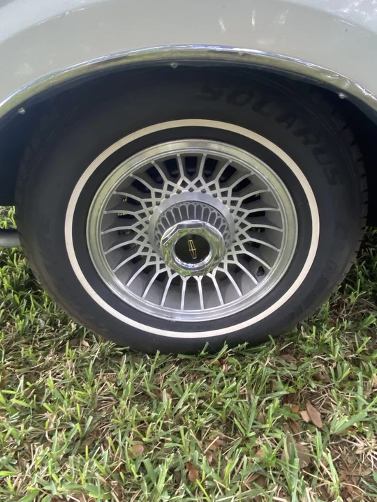1983 Lincoln Continental Mark VI - Image 9 of 19