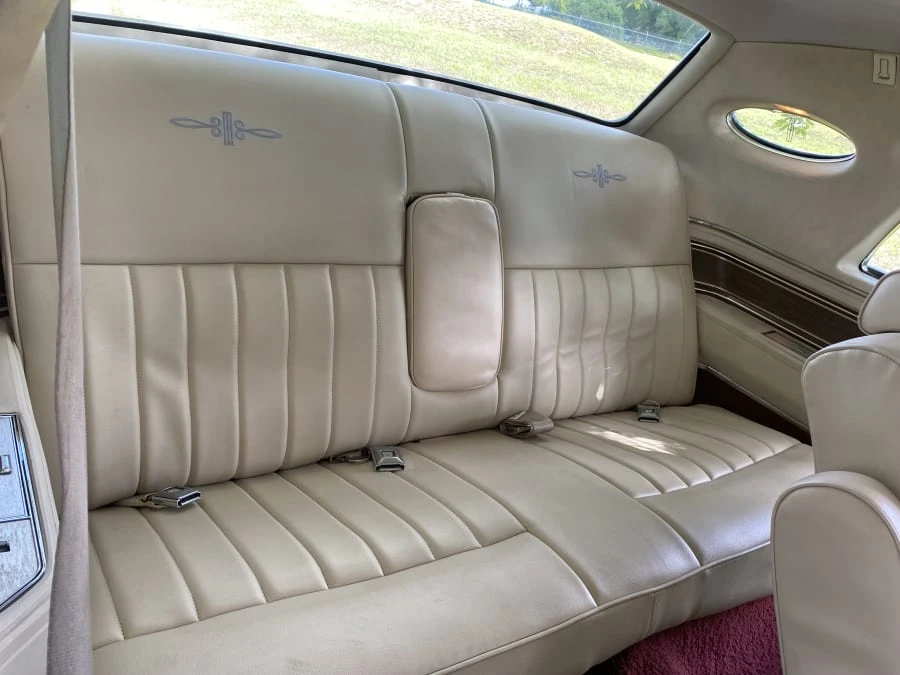1983 Lincoln Continental Mark VI - Image 12 of 19