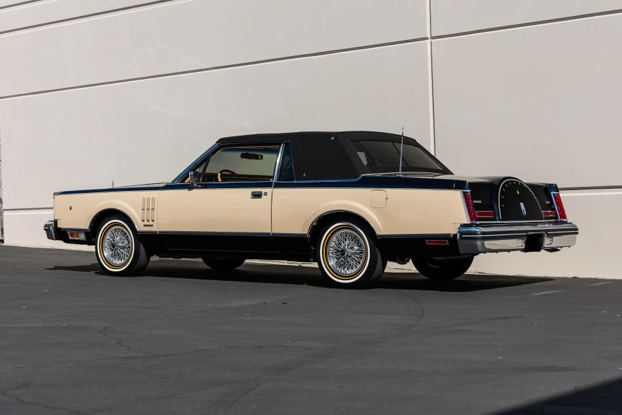 1983 Lincoln Continental Mark VI - Image 3 of 31