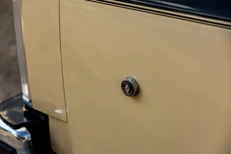 1983 Lincoln Continental Mark VI - Image 13 of 29