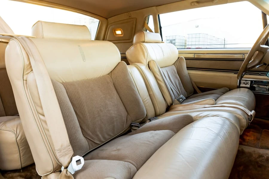 1983 Lincoln Continental Mark VI - Image 23 of 29
