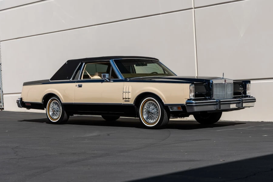 1983 Lincoln Continental Mark VI - Image 6 of 31