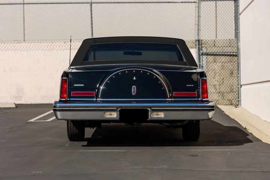 1983 Lincoln Continental Mark VI - Image 5 of 31