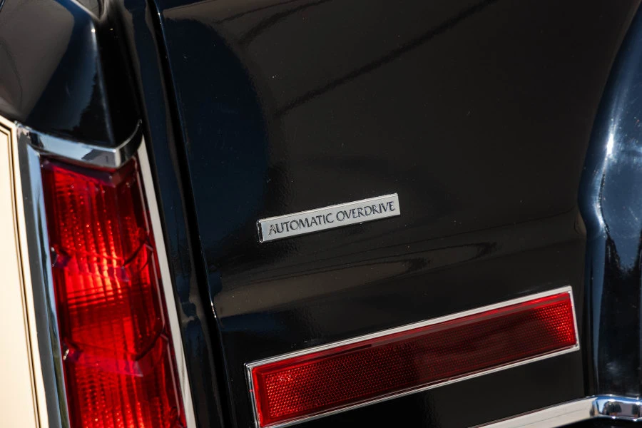 1983 Lincoln Continental Mark VI - Image 14 of 31