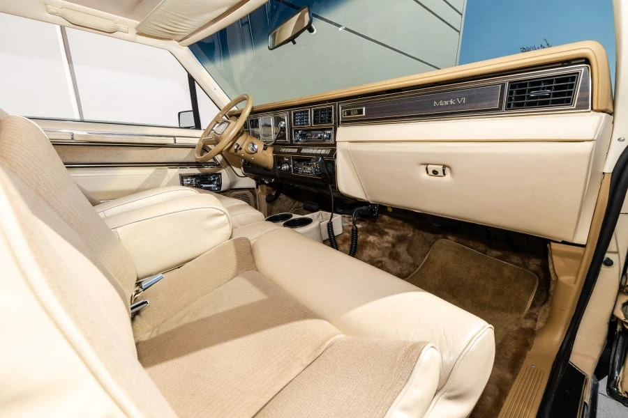 1983 Lincoln Continental Mark VI - Image 23 of 31