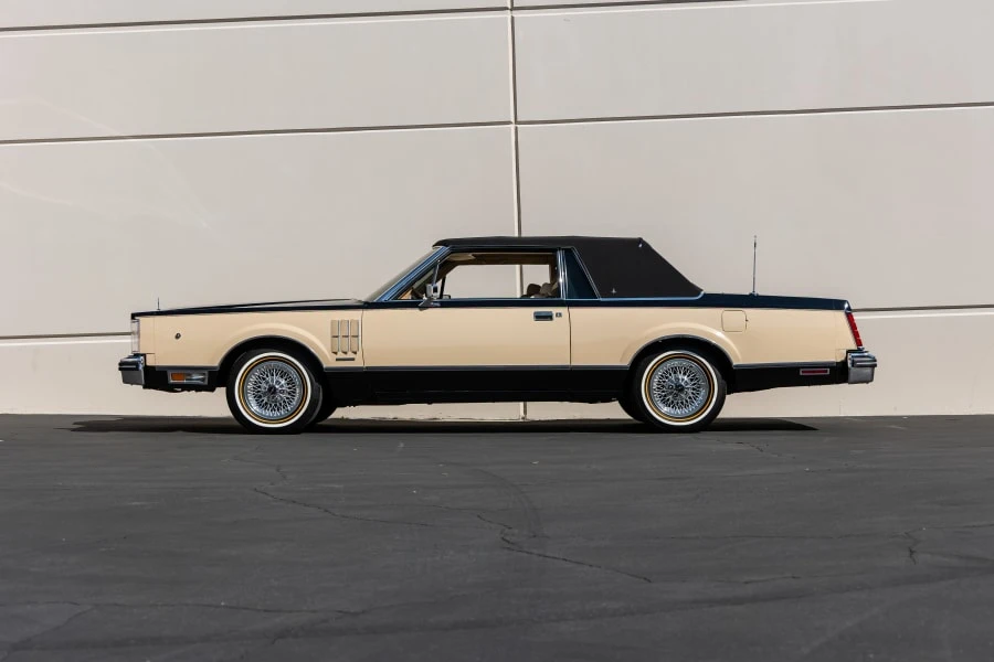 1983 Lincoln Continental Mark VI - Image 2 of 31