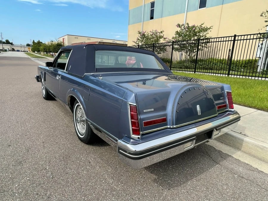 1983 Lincoln Continental Mark VI - Image 3 of 13