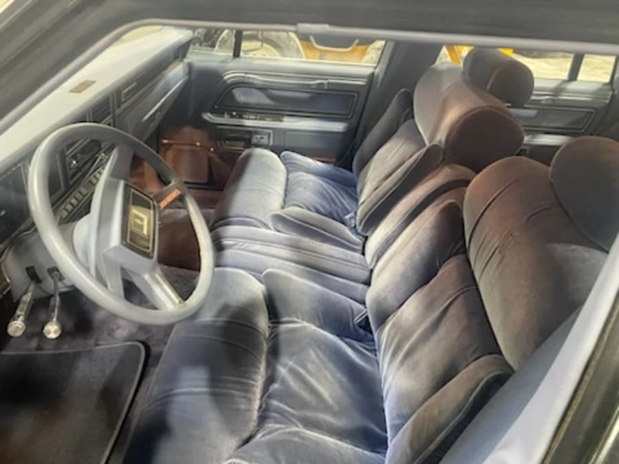 1983 Lincoln Continental Mark VI - Image 6 of 8