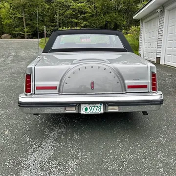 1983 Lincoln Continental Mark VI