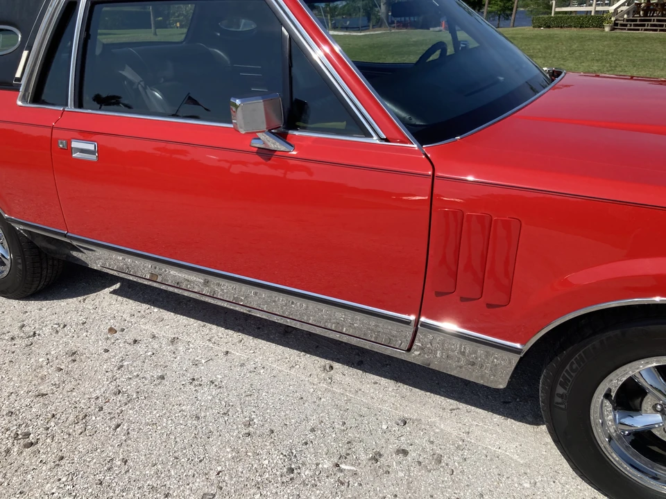1983 Lincoln Continental 7th Gen - Image 14 of 31