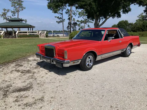 1983 Lincoln Continental Mk VI Signature Series