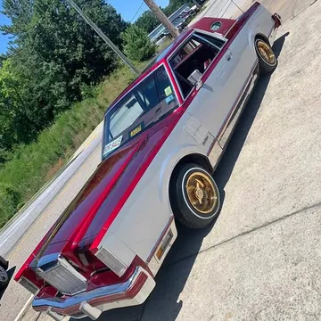 1983 Lincoln Continental Sedan