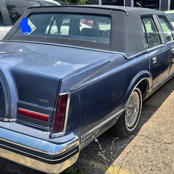 1983 Lincoln Continental Mark VII