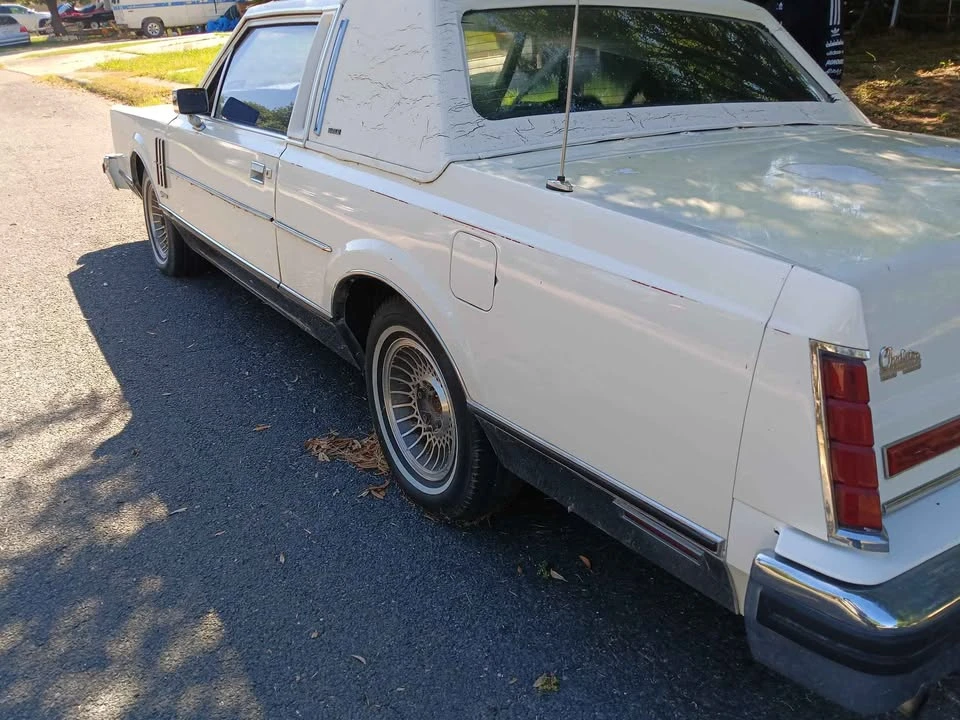 1983 Lincoln Continental Mark VI - Image 3 of 10