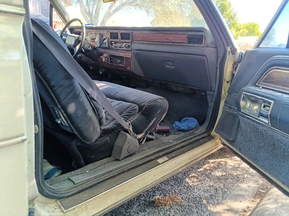 1983 Lincoln Continental Mark VI - Image 8 of 10