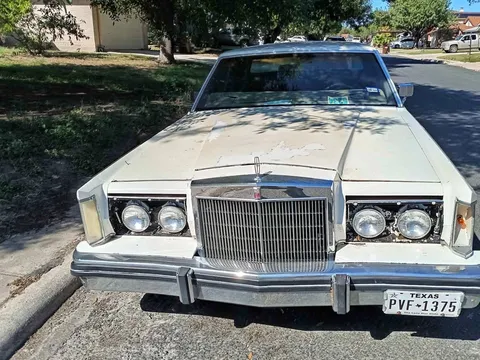 1983 Lincoln Continental Mark VII