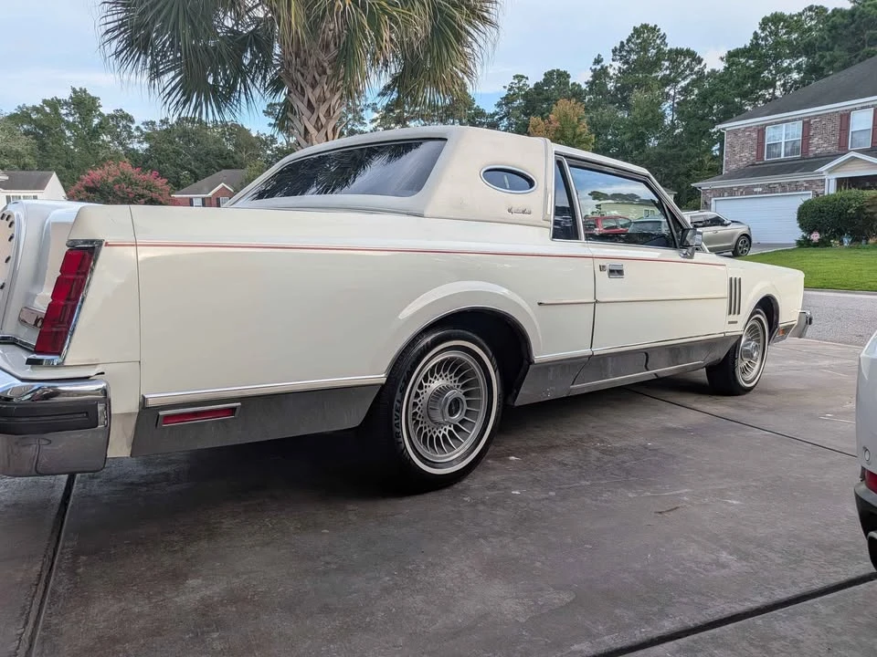 1983 Lincoln Continental Mark VI - Image 6 of 20