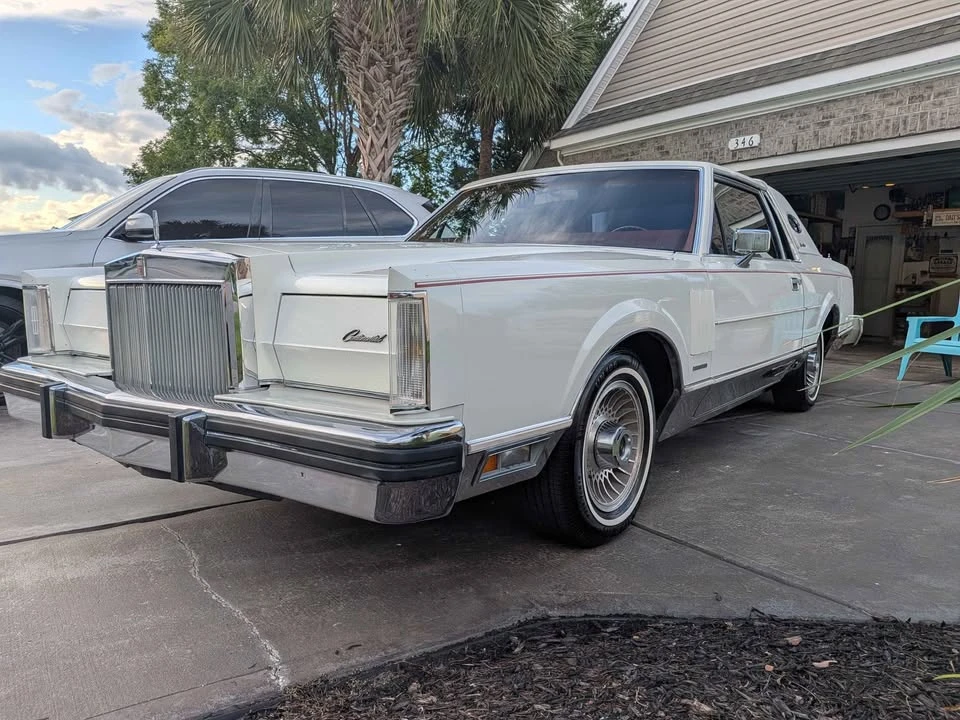 1983 Lincoln Continental Mark VI - Image 9 of 20