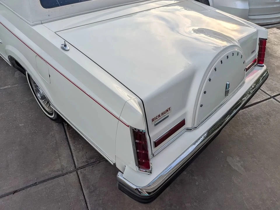 1983 Lincoln Continental Mark VI - Image 5 of 20