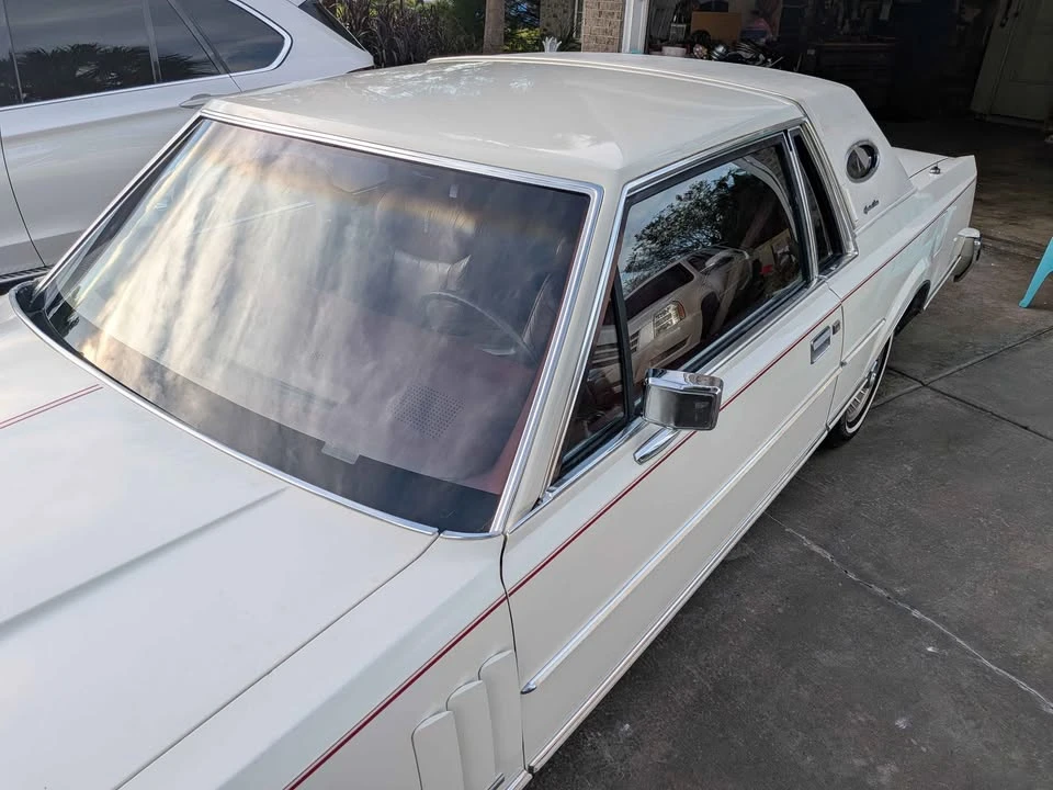 1983 Lincoln Continental Mark VI - Image 13 of 20