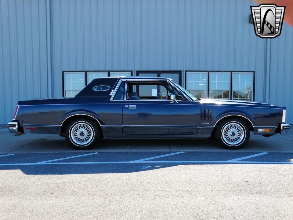 1983 Lincoln Continental Mark VI - Image 10 of 12