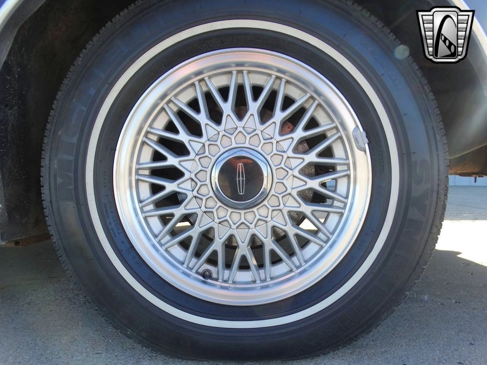1983 Lincoln Continental Mark VI - Image 12 of 12