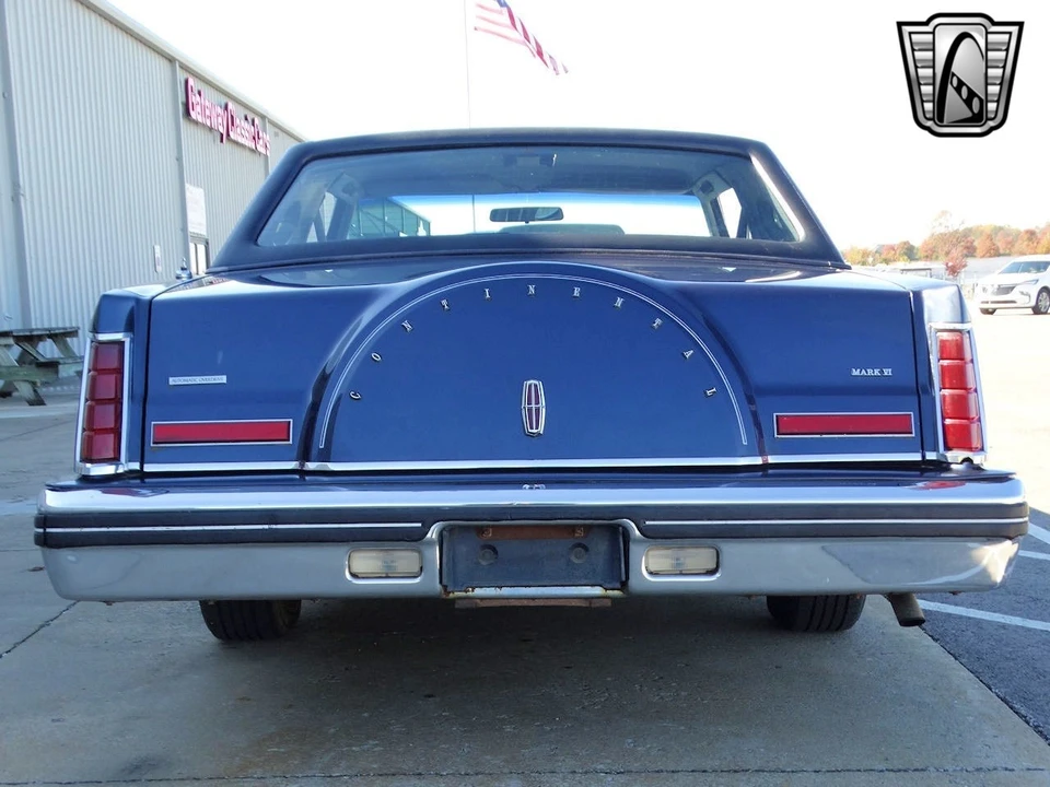 1983 Lincoln Continental Mark VI - Image 8 of 12
