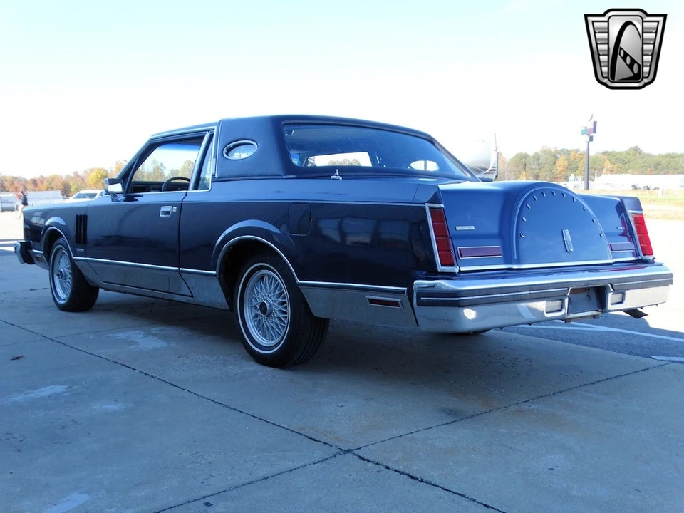 1983 Lincoln Continental Mark VI - Image 7 of 12